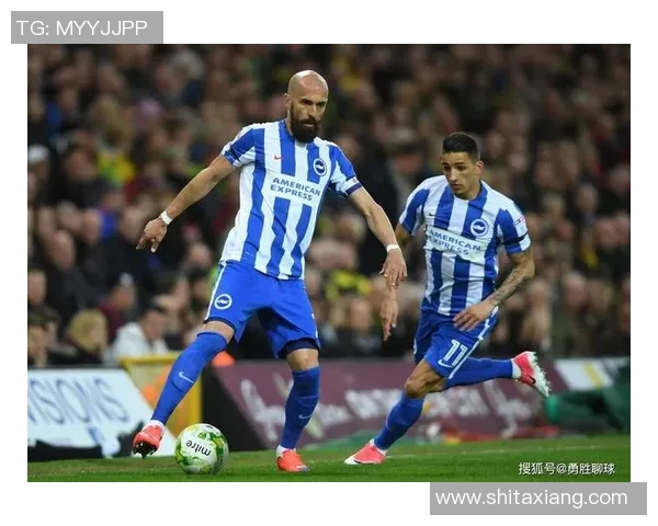 蓝十字与波特莫尔联的激烈对决揭示了足球战术的博弈与球队实力的较量 蓝十字与波特莫尔联的激烈对决揭示了足球战术的博弈与球队实力的较量