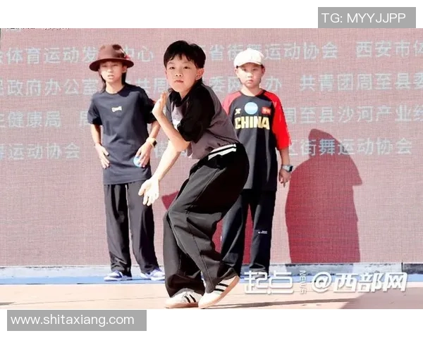 西安街舞队实力飙升引领潮流创新高展现街舞魅力与风采 西安街舞队实力飙升引领潮流创新高展现街舞魅力与风采
